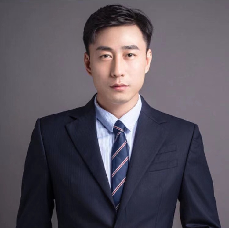 邓华英 创意策略总监